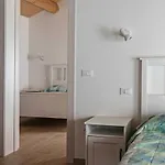 La Casa Gialla 3*