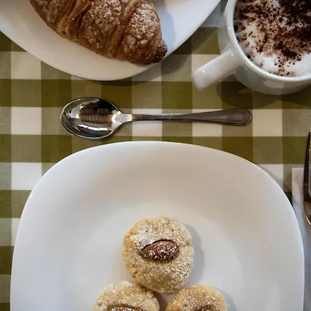 La Casa Gialla Rávena