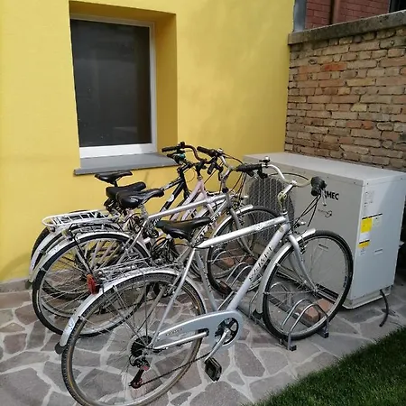 La Casa Gialla